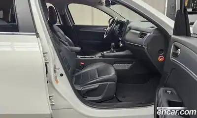 Renault XM3 2023 1.6 Автомат в Москве № 182848, миниатюра 3