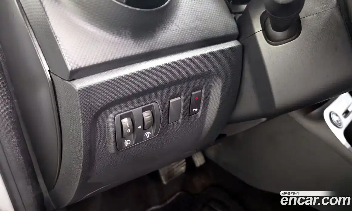 Renault QM3 2015 1.5 Автомат в Москве № 184181, фото 18