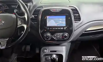 Renault QM3 2015 1.5 Автомат в Москве № 184181, миниатюра 8