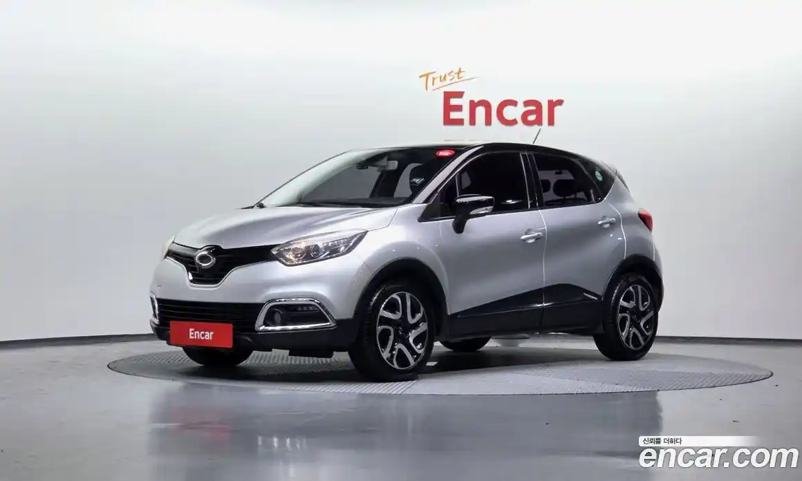 Renault QM3 2015 1.5 Автомат в Москве № 184181, фото 9