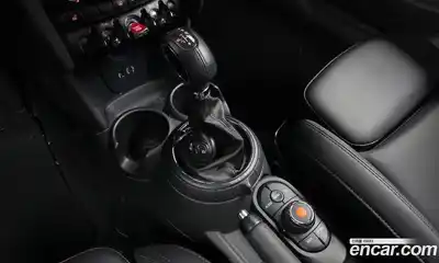 Mini Cooper 2015 1.5 Автомат в Москве № 185232, миниатюра 5