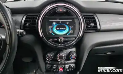 Mini Cooper 2015 1.5 Автомат в Москве № 185232, миниатюра 9