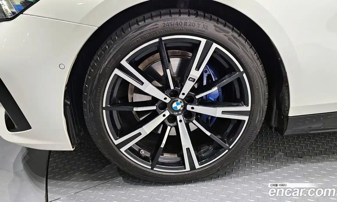 BMW 5-Series 2024 2.0 Автомат в Москве № 187543, фото 17