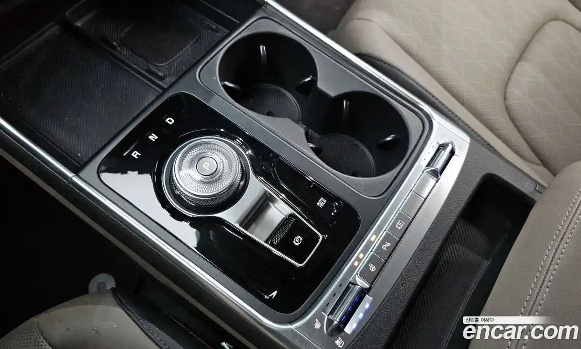 Kia Canival 2025 3.5 Автомат в Москве № 18801, фото 16