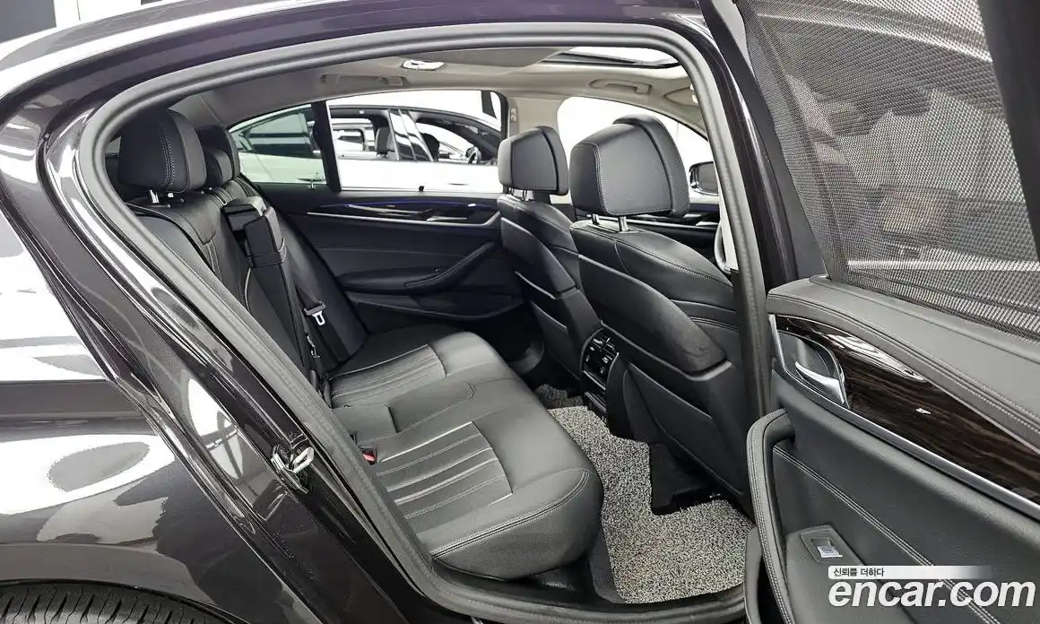 BMW 5-Series 2023 2.0 Автомат в Москве № 191361, фото 17