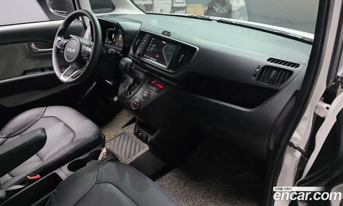 Kia Ray 2023 1.0 Автомат в Москве № 191670, фото 12