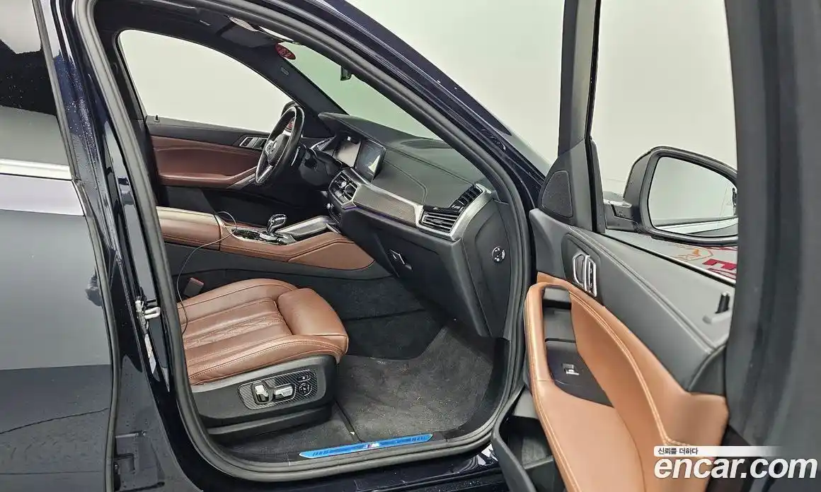 BMW X6 2022 3.0 Автомат в Москве № 191801, фото 1