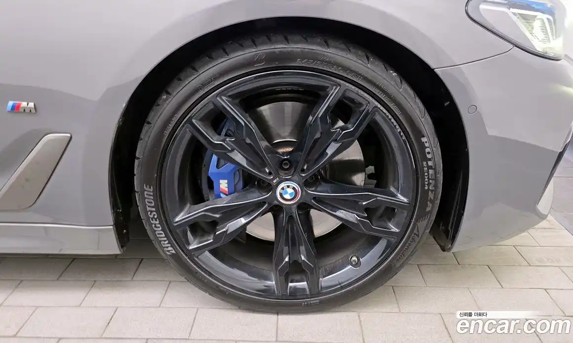 BMW 5-Series 2022 4.4 Автомат в Москве № 192525, фото 15