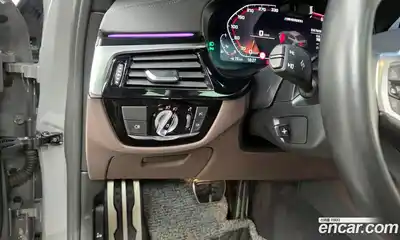 BMW 5-Series 2022 4.4 Автомат в Москве № 192525, миниатюра 5