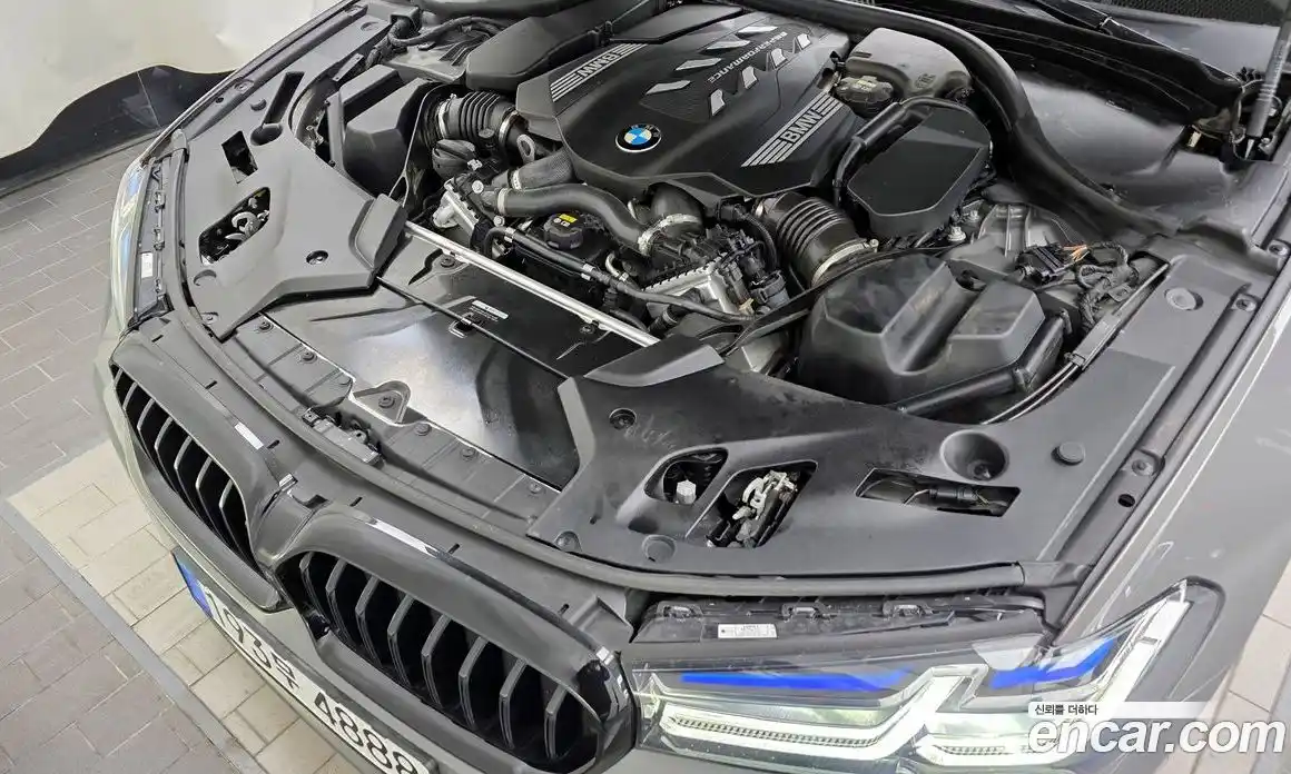 BMW 5-Series 2022 4.4 Автомат в Москве № 192525, фото 7