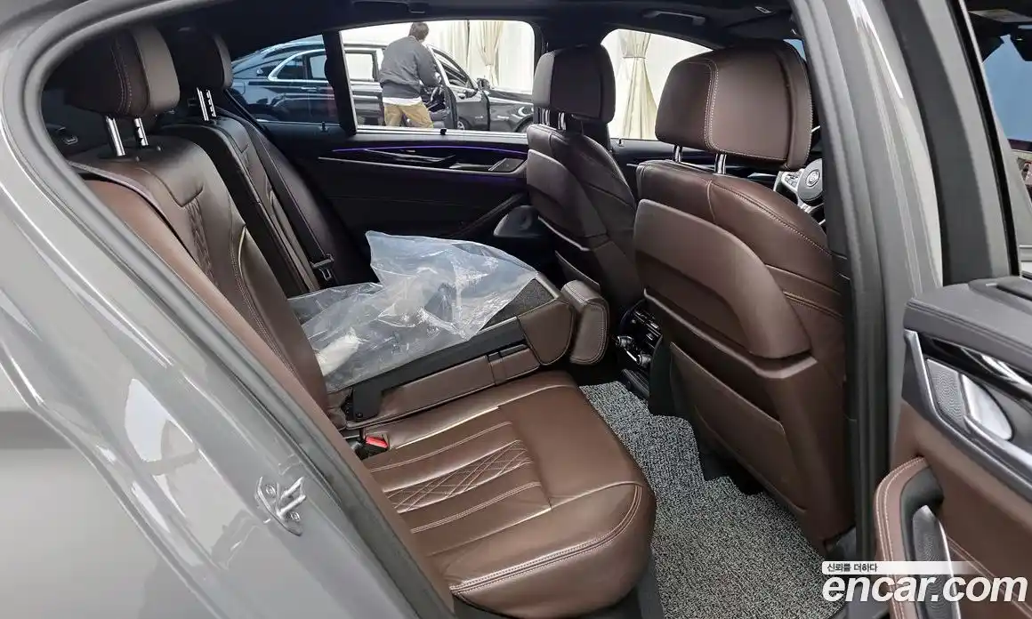 BMW 5-Series 2022 4.4 Автомат в Москве № 192525, фото 9