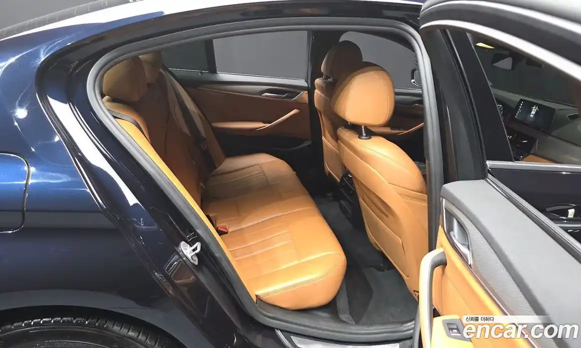 BMW 5-Series 2018 2.0 Автомат в Москве № 192939, фото 19