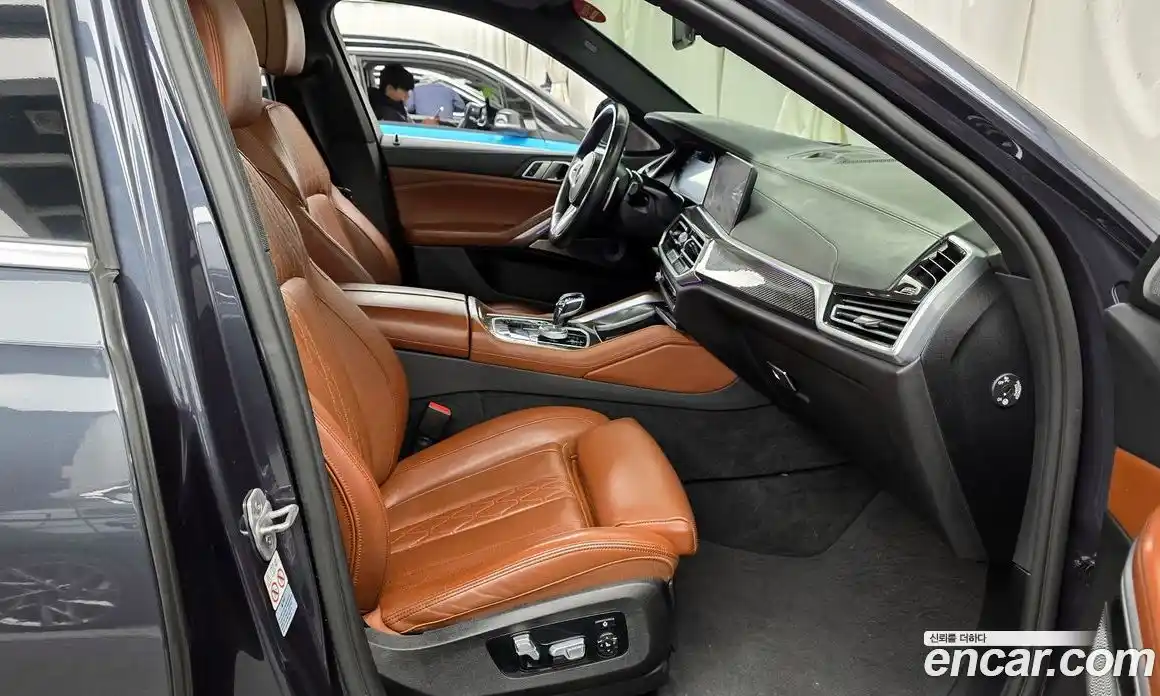 BMW X6 2021 4.4 Автомат в Москве № 193019, фото 13