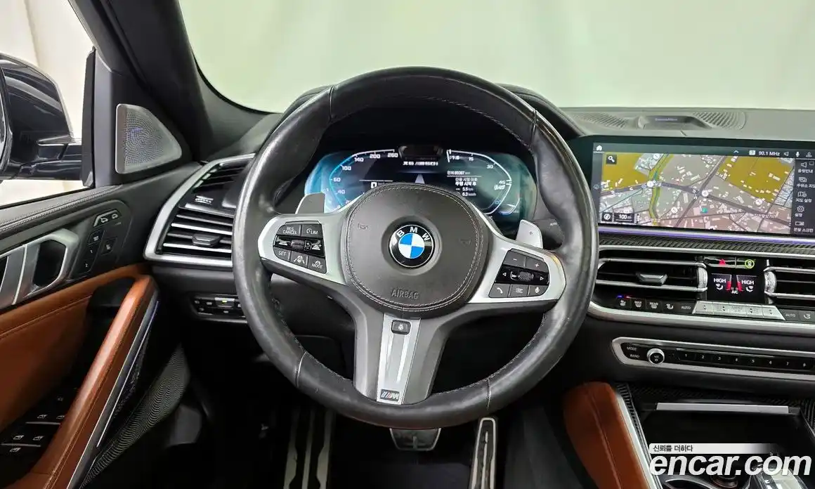 BMW X6 2021 4.4 Автомат в Москве № 193019, фото 9