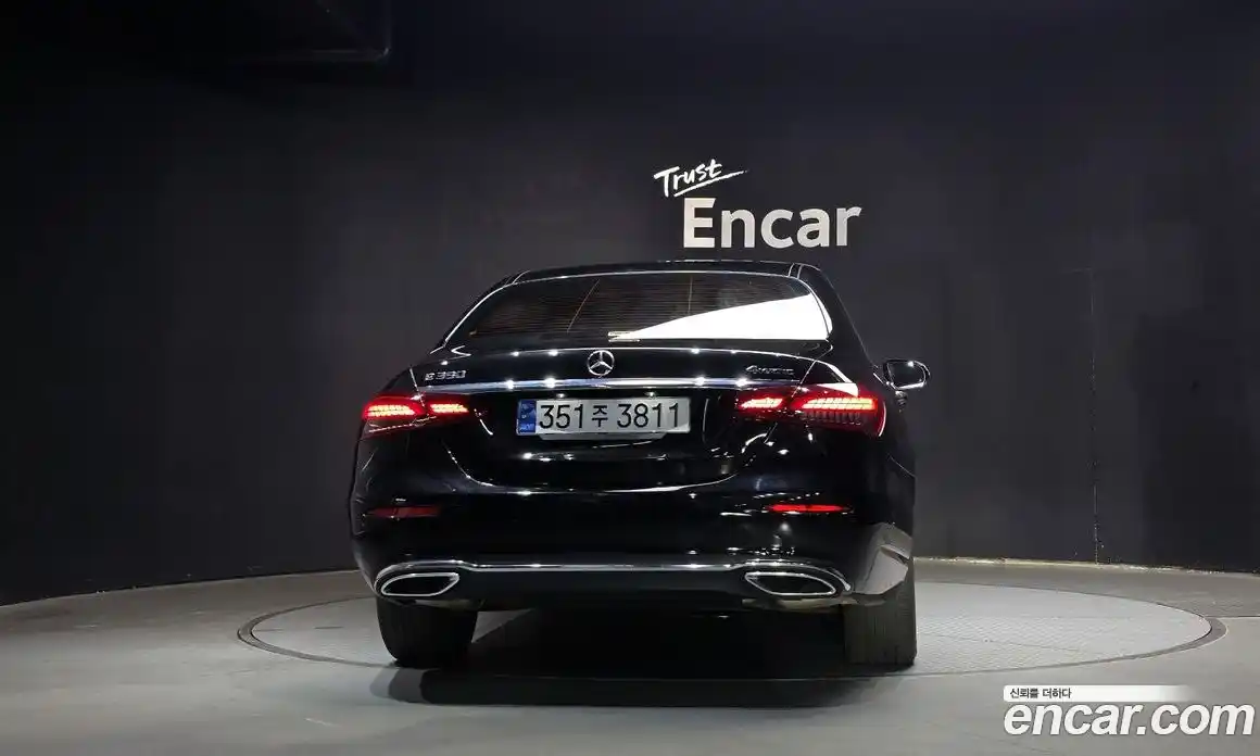 Mercedes-Benz E-Class 2022 2.0 Автомат в Москве № 194676, фото 14