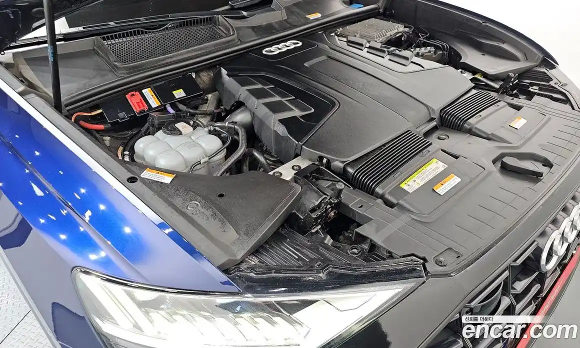 Audi Q8 2021 3.0 Автомат в Москве № 196522, фото 11