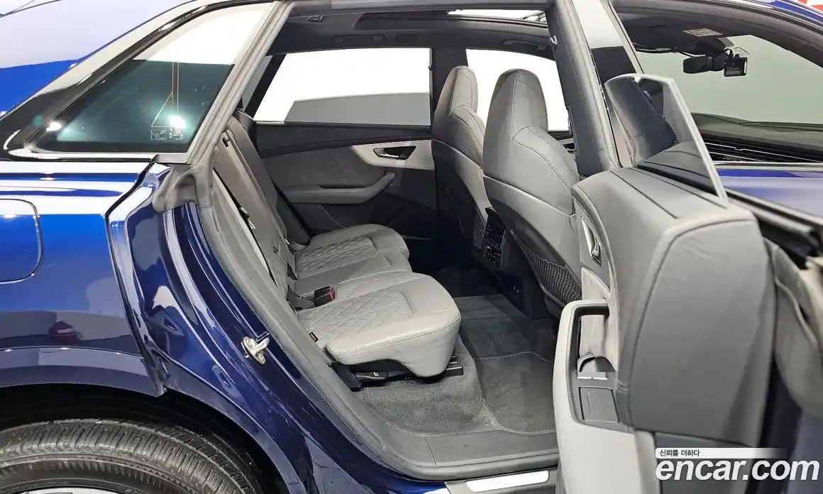 Audi Q8 2021 3.0 Автомат в Москве № 196522, фото 15