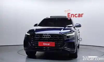 Audi Q8 2021 3.0 Автомат в Москве № 196522, миниатюра 3