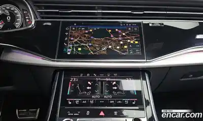 Audi Q8 2021 3.0 Автомат в Москве № 196522, миниатюра 5