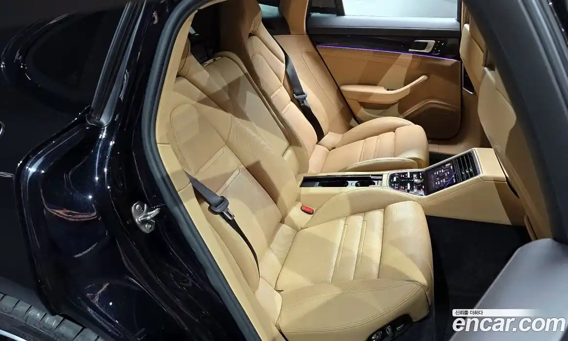 Porsche Panamera 2018 3.0 Автомат в Москве № 197432, фото 15