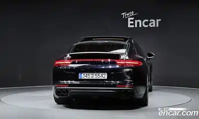 Porsche Panamera 2018 3.0 Автомат в Москве № 197432, миниатюра 9