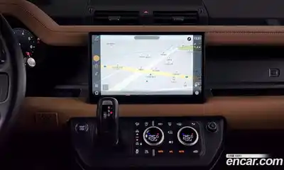 Land Rover Defender 2025 3.0 Автомат в Москве № 198107, миниатюра 4