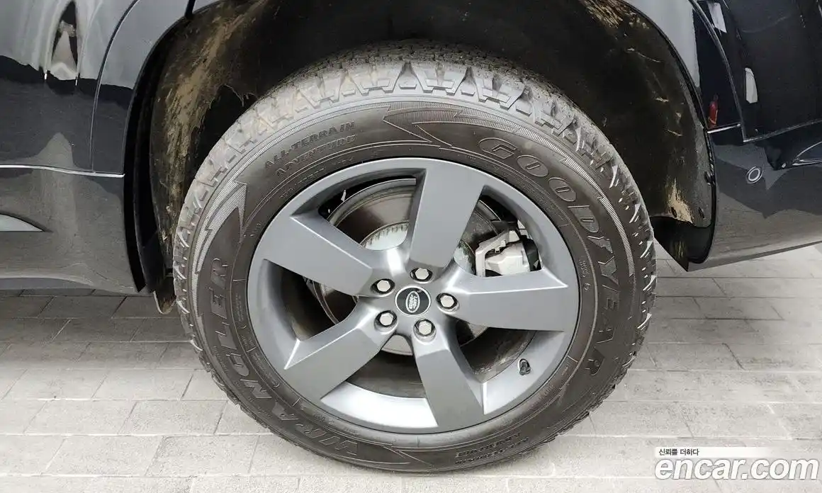 Land Rover Defender 2025 3.0 Автомат в Москве № 198107, фото 9