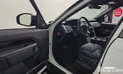 Land Rover Discovery 2025 3.0 Автомат в Москве № 198112, миниатюра 12