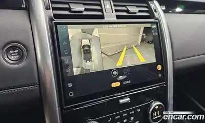 Land Rover Discovery 2025 3.0 Автомат в Москве № 198112, миниатюра 4