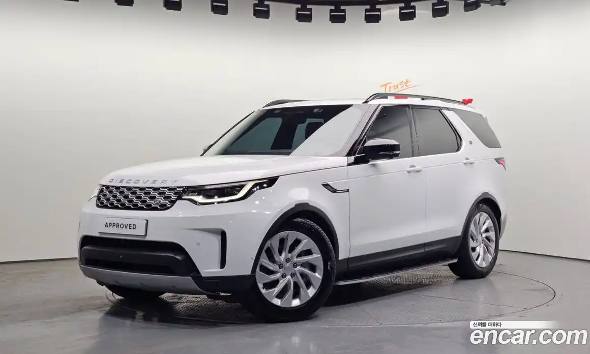 Land Rover Discovery 2025 3.0 Автомат в Москве № 198112, фото 7