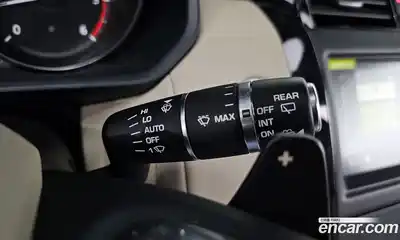 Land Rover Discovery 2018 2.0 Автомат в Москве № 198256, миниатюра 11