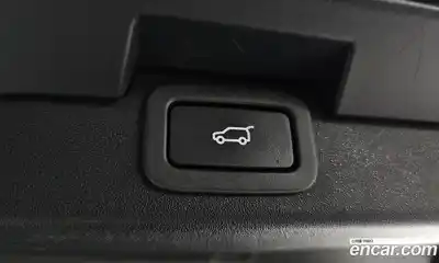 Land Rover Discovery 2018 2.0 Автомат в Москве № 198256, миниатюра 2