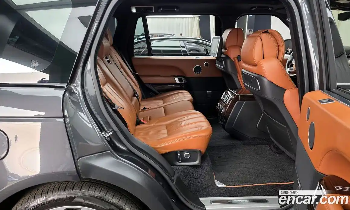 Land Rover Range-Rover 2017 5.0 Автомат в Москве № 198294, фото 5