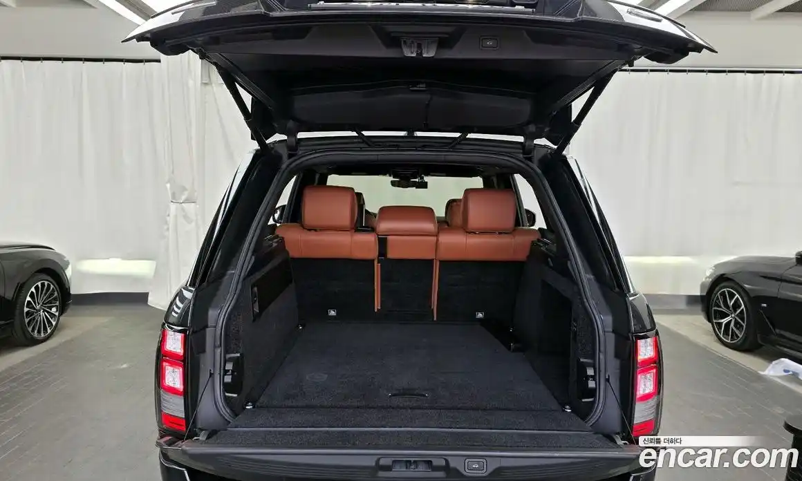 Land Rover Range-Rover 2017 5.0 Автомат в Москве № 198294, фото 7