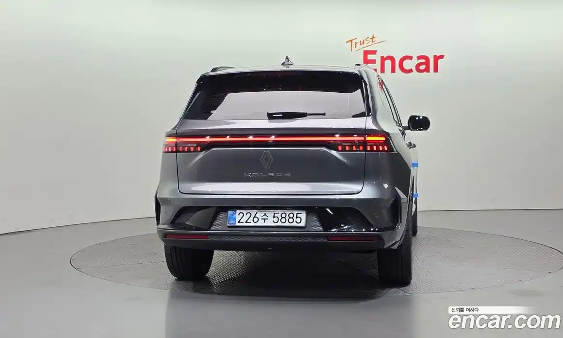 Renault Grand Koleos 2025 2.0 Автомат в Москве № 203966, фото 17