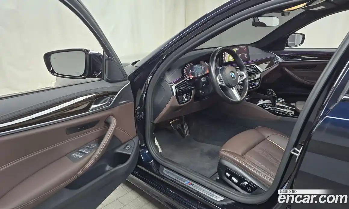 BMW 5-Series 2022 2.0 Автомат в Москве № 211705, фото 15