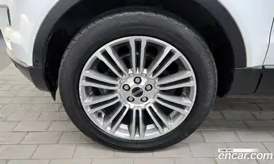 Land Rover Range-Rover Evoque 2012 2.2 Автомат в Москве № 213662, миниатюра 2