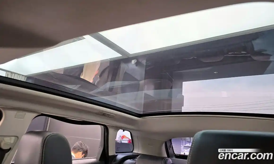 Land Rover Range-Rover Evoque 2012 2.2 Автомат в Москве № 213662, фото 3