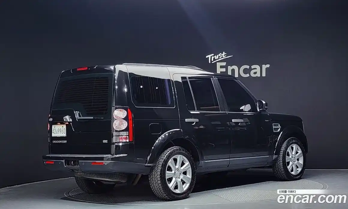 Land Rover Discovery 2015 3.0 Автомат в Москве № 213861, фото 18