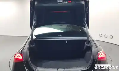 Mercedes-Benz E-Class 2024 2.0 Автомат в Москве № 217949, миниатюра 4