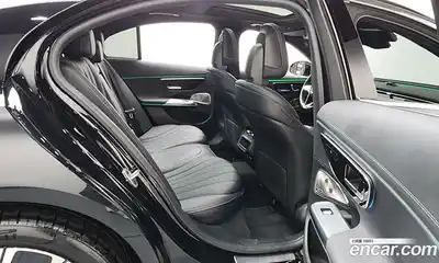 Mercedes-Benz E-Class 2024 2.0 Автомат в Москве № 217949, миниатюра 10