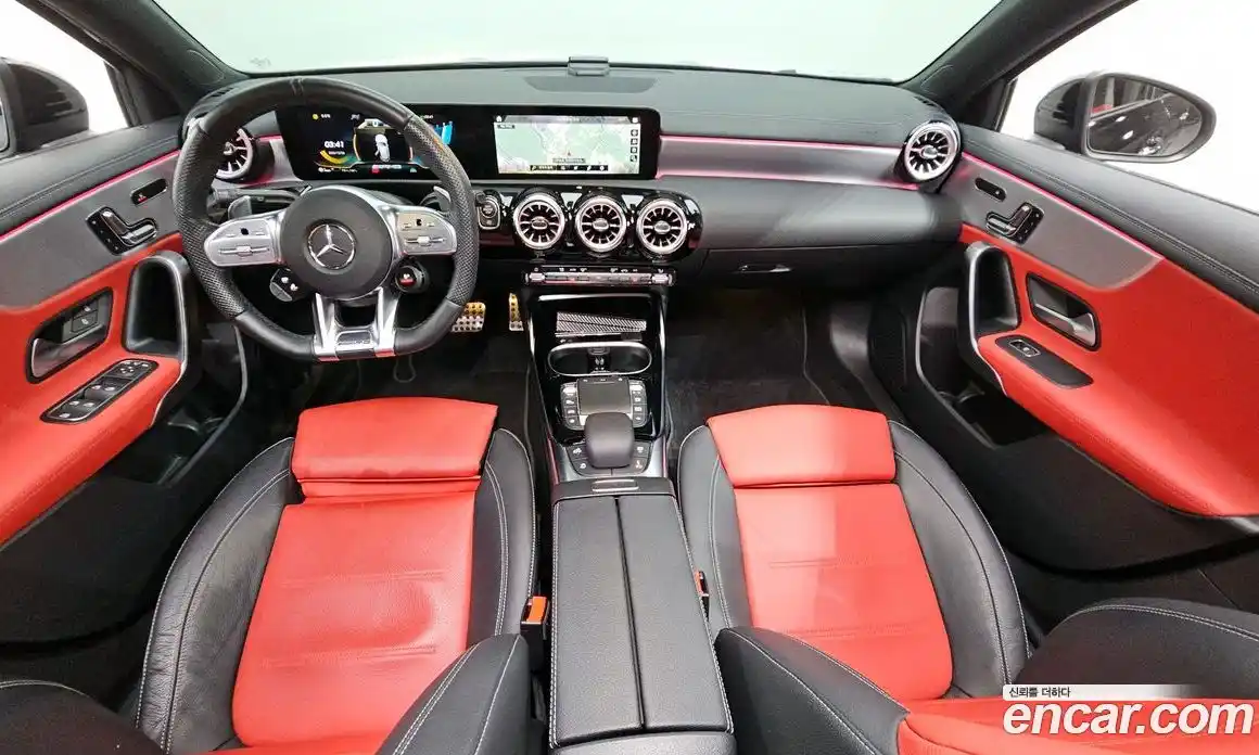 Mercedes-Benz A-Class 2022 2.0 Автомат в Москве № 218124, фото 5