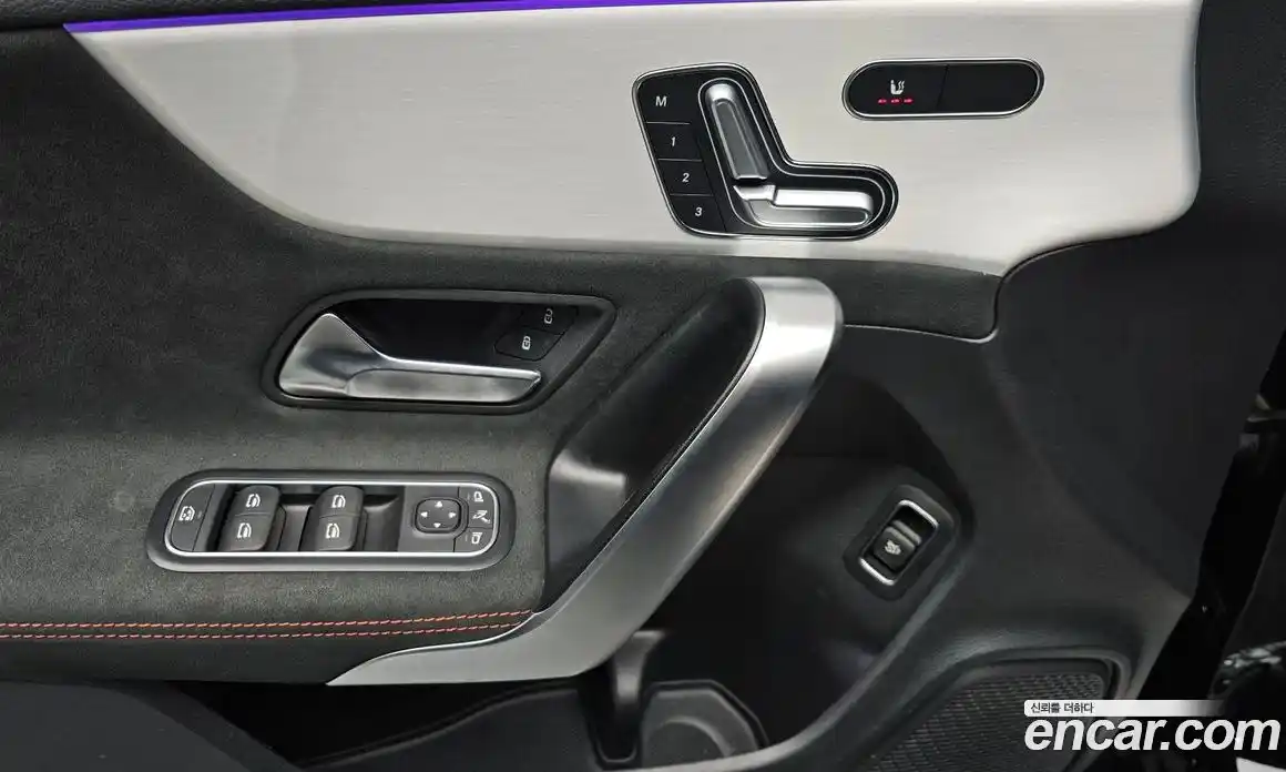 Mercedes-Benz CLA-Class 2024 2.0 Автомат в Москве № 219380, фото 18