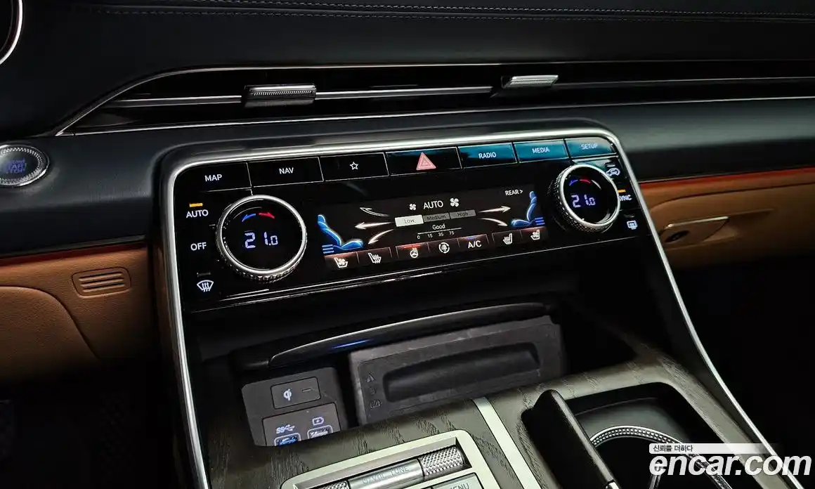 Genesis GV80 2023 2.5 Автомат в Москве № 22017, фото 14