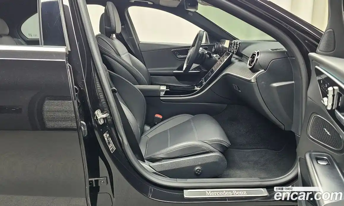 Mercedes-Benz C-Class 2024 2.0 Автомат в Москве № 223028, фото 11