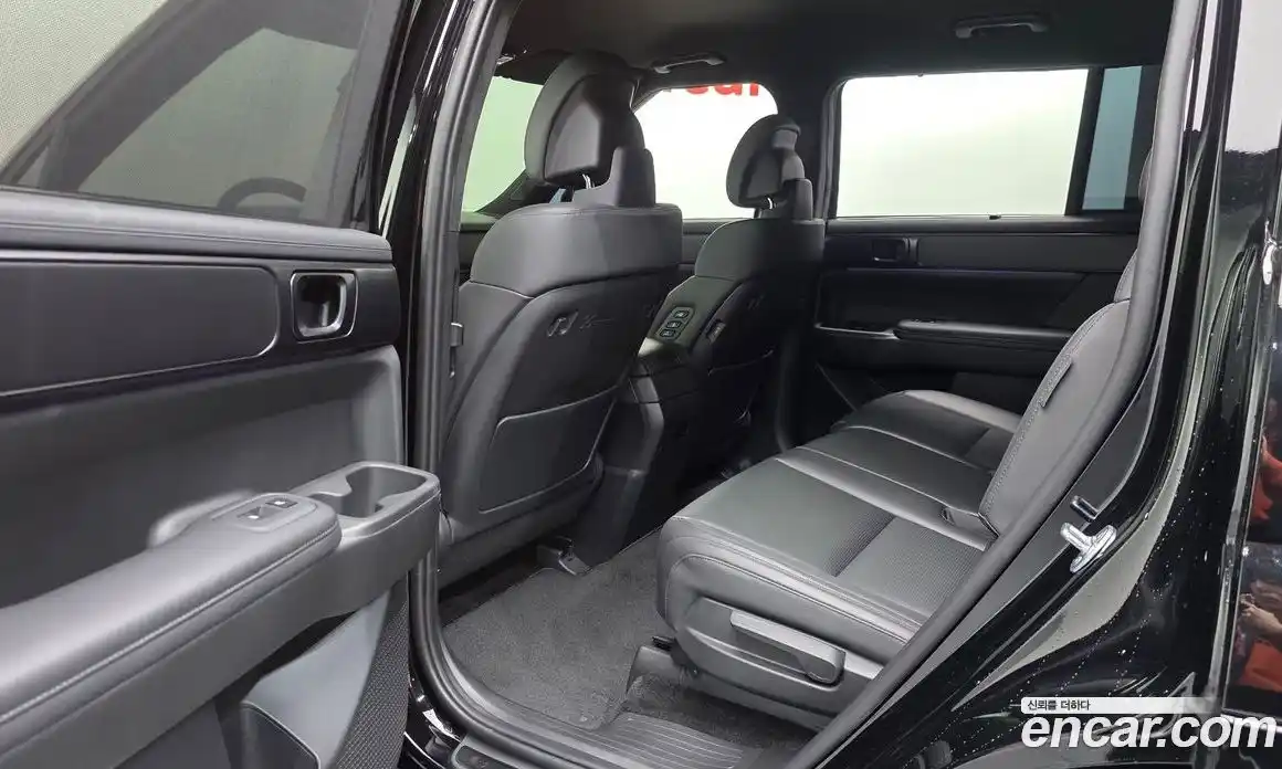 Hyundai Santa Fe 2024 1.6 Автомат в Москве № 2268, фото 4