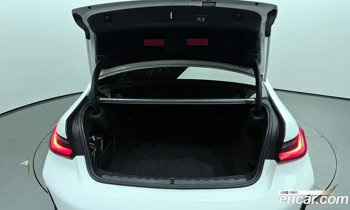 BMW 3-Series 2023 2.0 Автомат в Москве № 227928, фото 12