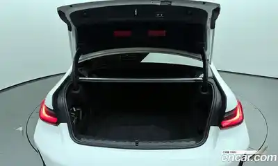 BMW 3-Series 2023 2.0 Автомат в Москве № 227928, миниатюра 12