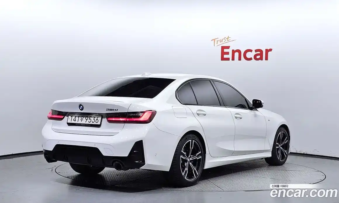 BMW 3-Series 2023 2.0 Автомат в Москве № 227928, фото 13