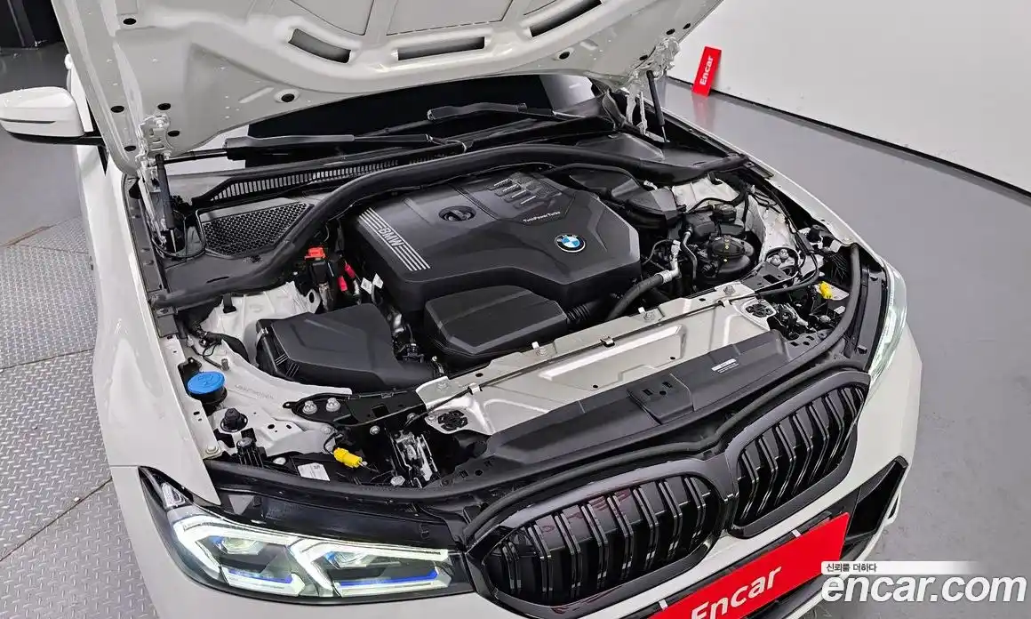 BMW 3-Series 2023 2.0 Автомат в Москве № 227928, фото 8